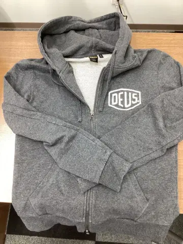 DEUS 그레이 후드티 S 사이즈