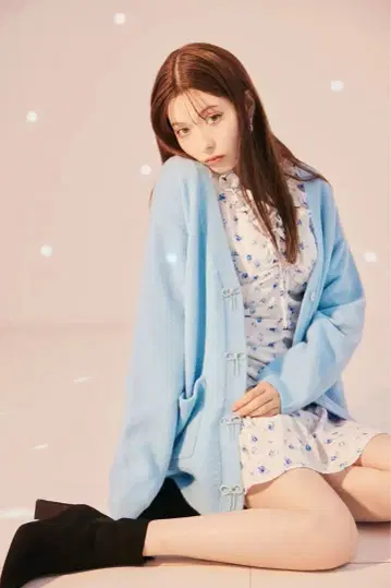 SNIDEL 프린트 개더 미니 원피스 비쥬 리본 가디건 세트