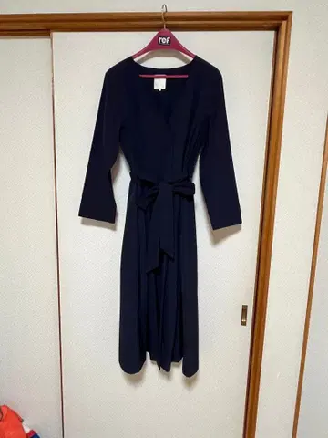 네이비 트렌치코트 허리 리본 포함