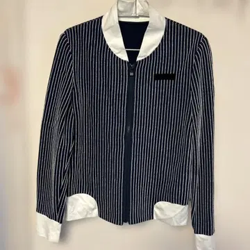 네이비와 화이트 스트라이프 M A-1 블루종 (40)