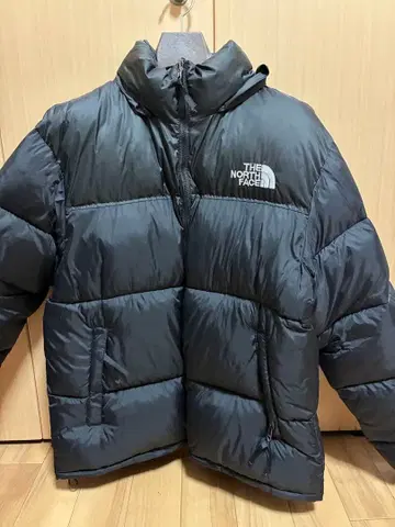THE NORTH FACE 블랙 다운 자켓