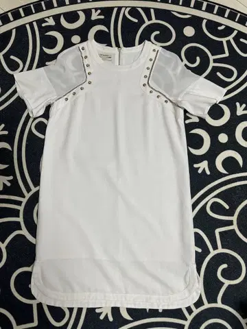 PINKO 화이트 반팔 원피스