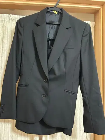 AOKI x CanCam 콜라보 취업 정장