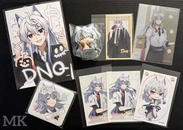 컬러풀 피치 둔우쿠 씨 굿즈 8점