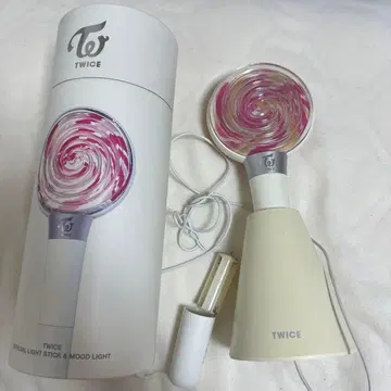 TWICE 공식 응원봉