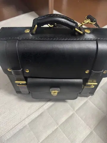 헤르츠 카르테라 미니 백팩