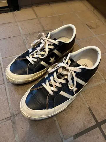 컨버스 스타 가죽 스니커즈