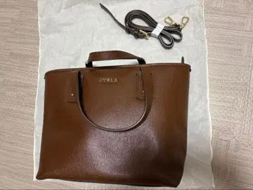훌라 [ FURLA ] 브라운 숄더백