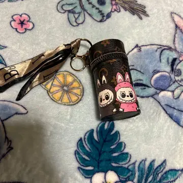 러브럽 LABUBU 립 케이스