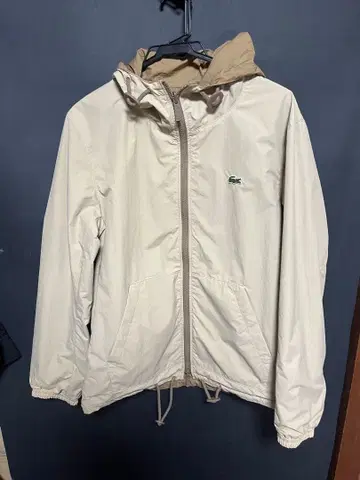 Lacoste 후드 부착 마운틴 후드티