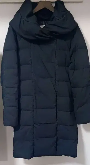 플라스테 다운 코트