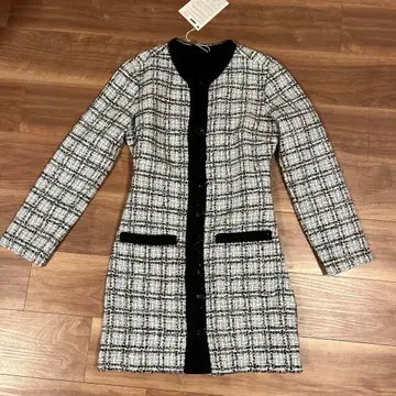 택 포함 미사용 새상품 마쥬 트위드 원피스 S 사이즈