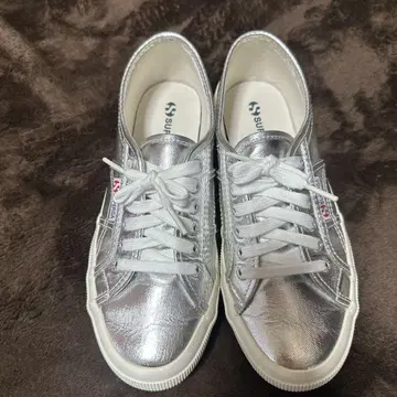 SUPERGA 실버 스니커즈 39