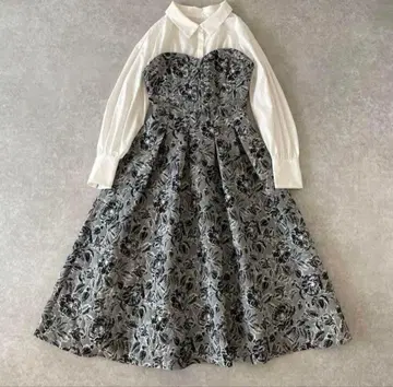 LILY BROWN 뷔스티에 도킹 원피스