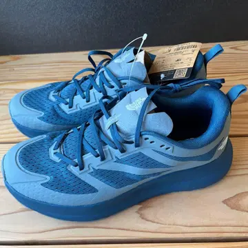 더 노스 페이스 러닝화 벨로시티 포워드 27.5cm