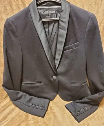 moussy 테일러드 자켓 블랙 사이즈 2