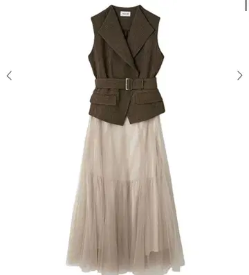 브라운 베스트 샤샤 스커트 셋업