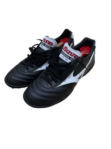 미즈노 모렐리아 프로 모델 축구화