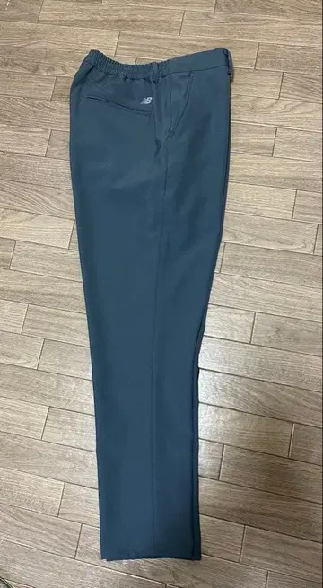 [ 새상품 ] 뉴발란스 THE CITY 슬림 테이퍼트 팬츠