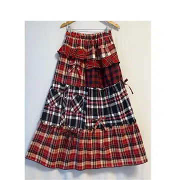 11/체크 무늬 플레어 롱 스커트