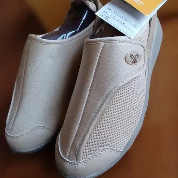 통기성 메쉬 슬립온 슈즈 베이지 24.0~24.5