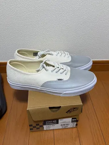 VANS AUTHENTIC MINNANO
