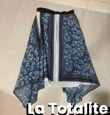 la totalite 꽃무늬 플레어 스커트 블루 변형 파랑