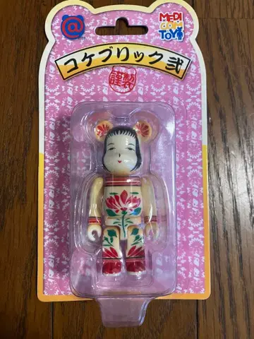 BE@RBRICK 코케브릭 니 소라바시 한정판 메디콤토이