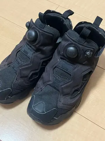 Reebok 펌프 퓨리 Tokyo 24.5cm