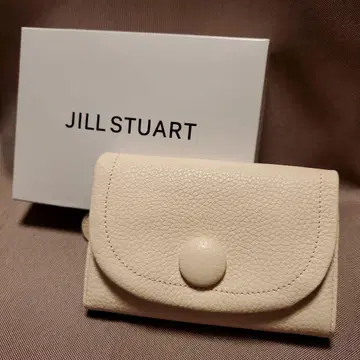 질 스튜어트 아이보리 접이식 지갑