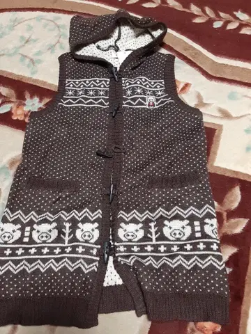 새상품 드럭스토어 후드 부착 니트 베스트 drug store's