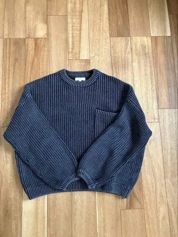 데밀리 니트 S 사이즈