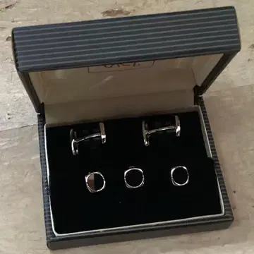 Excy 커프스 스터드 세트