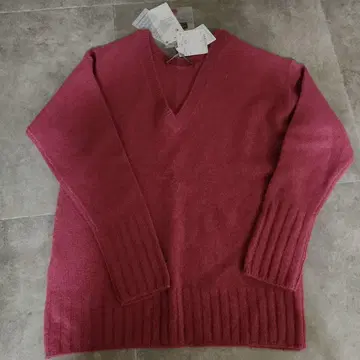 V넥 캐시미어 스웨터