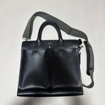 CTHY LEATHER MINI HELMET BAG