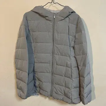 그레이 후드 부착 다운 자켓