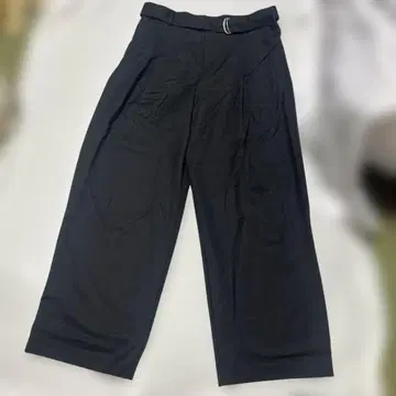 완판 모델 Zara x nanushka 블랙 팬츠 슬랙스