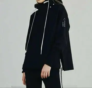 더블 스탠다드 클로징 후드티