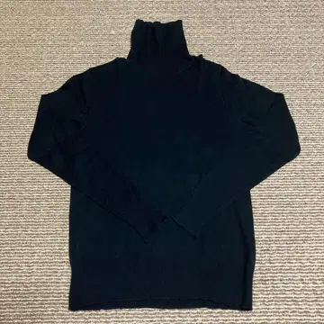다크 네이비 지치피 터틀넥 니트 긴팔 사이즈 1