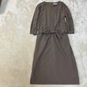 a.v.v 브라운 L 사이즈 리본 포함 무릎 기장 원피스 다용도 아이템
