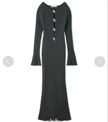 스나이델 디자인 프론트 버튼 니트 원피스