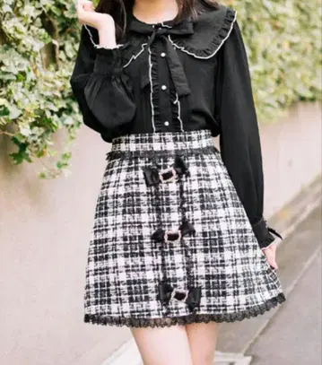 로지타 트리플 리본 트위드 사다리꼴 스커트