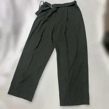 즉시 완판 모델 Zara x nanushka 카키 팬츠 슬랙스