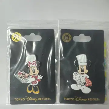도쿄 디즈니 리조트 셰프 핀 배지 2개 세트