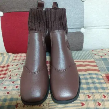 브라운 니트 삭스 숏부츠