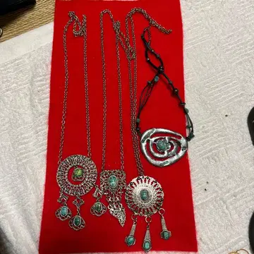 터콰이즈 스톤 부착 목걸이 세트