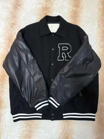 블랙 바시티 자켓 M RAGEBLUE