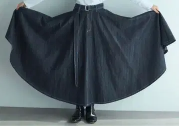 foufou 다크 데님 플레어 스커트