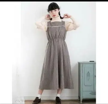 LEBECCA BOUTIQUE 당신에게 맞추는 스퀘어 세일러 원피스