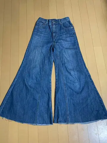 Ciaopanic 플레어 실루엣 데님 팬츠